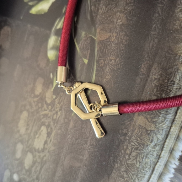 Brooks BROTHERS Gold and Red CORD  Necklace with Dangling Charms - Picture 9 of 9